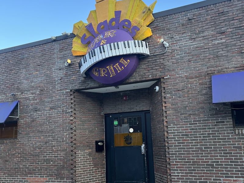 Slades Bar & Grill exterior